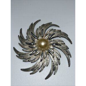 Vintage Sarah Cov Silver Tone Brooch Pin Wheel Flower Faux Pearl Large 3”